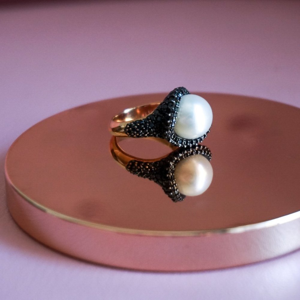 Pearl and Black Crystal Cocktail Ring
